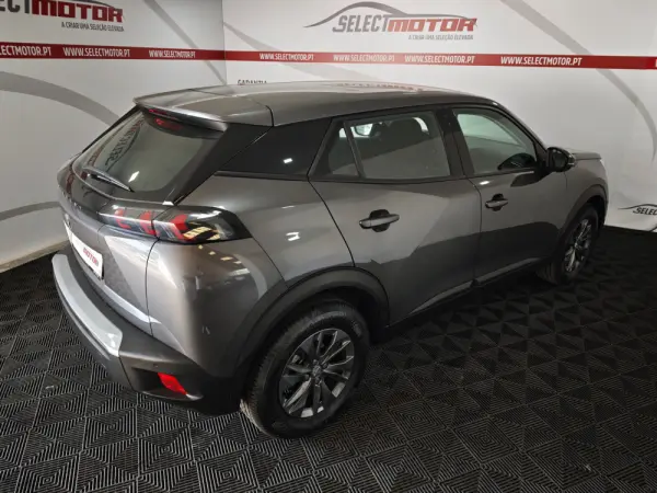 Peugeot 2008 1.2 PureTech Active 6