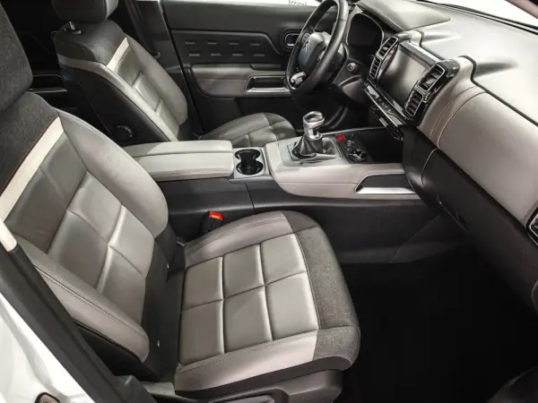 Citroen C5 Aircross 1.2 PureTech Shine 22