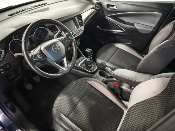 Opel Crossland X 1.6 CDTi Innovation 21