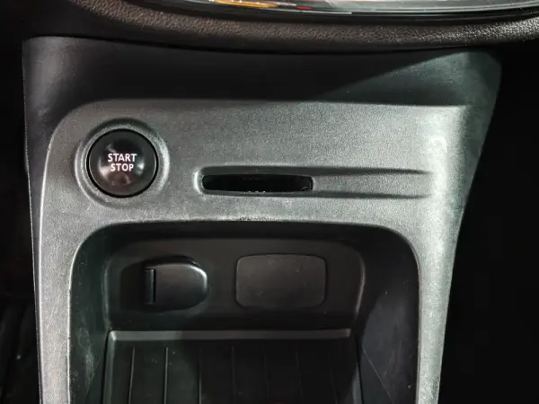 Renault Captur 1.5 dCi 13