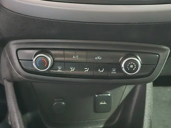 Opel Crossland X 1.2 Edition FlexFuel 9