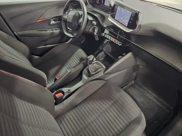 Peugeot 208 1.2 PureTech Active Pack 21