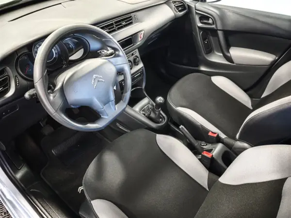 Citroen C3 1.0 VTi Attraction 17