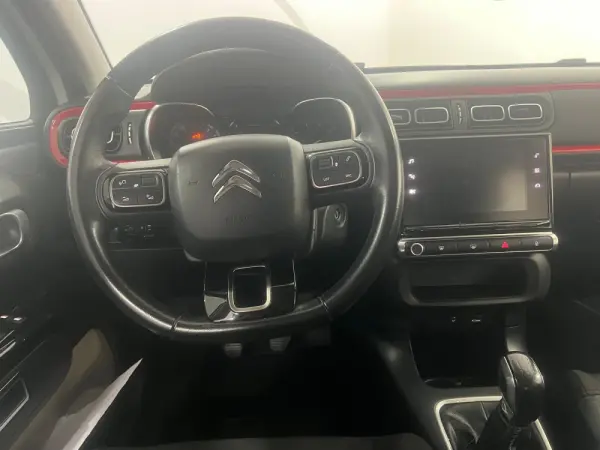 Citroen C3 1.2 PureTech Shine 6