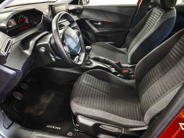 Peugeot 2008 1.2 PureTech Active 21