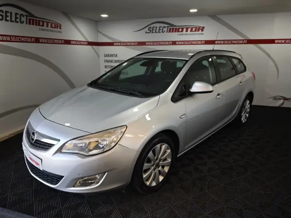 Opel Astra Sports Tourer 2.0 CDTI DPF Sport 2