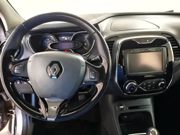 Renault Captur 1.5 dCi 18