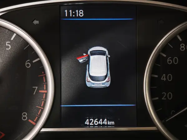 Nissan Micra 1.0 IG-T Kiiro 7