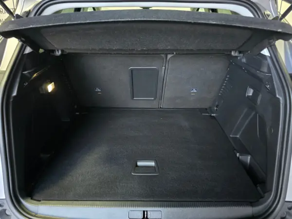 Peugeot 3008 1.2 PureTech Active Pack 23