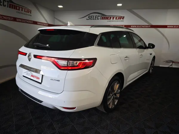 Renault Mégane Sport Tourer 1.5 dCi GT Line 6