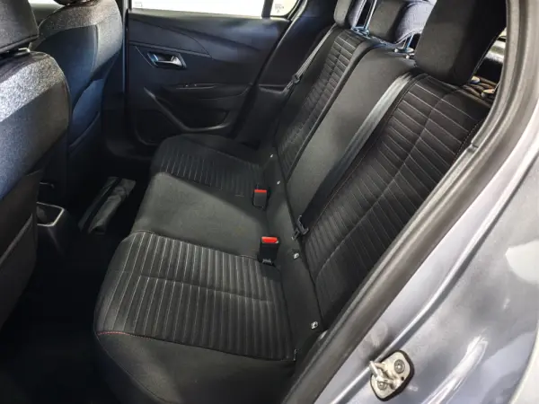 Peugeot 208 1.2 PureTech Active 23