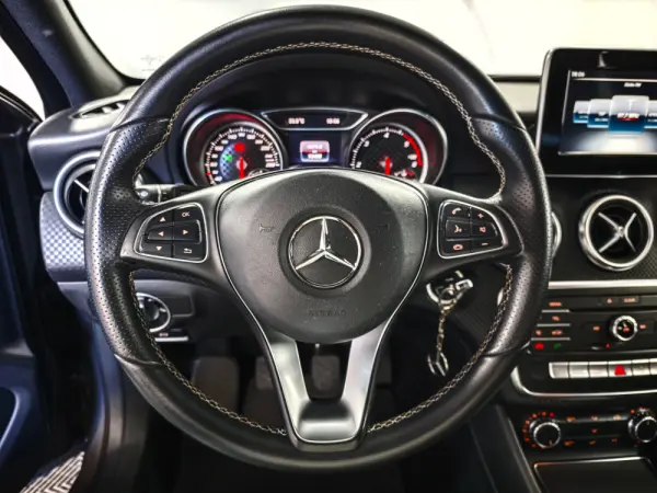 Mercedes-Benz A 180 d Style 15