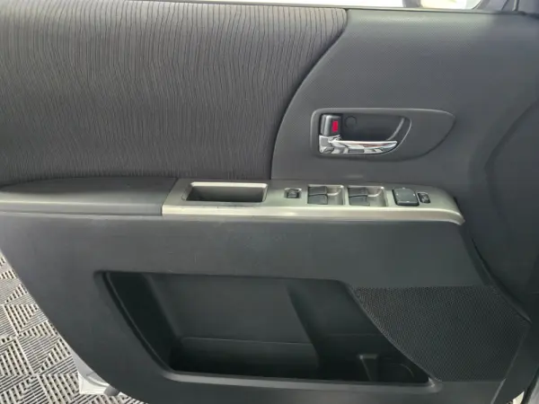 Mazda 5 MZR-CD 2.0 Comfort 17