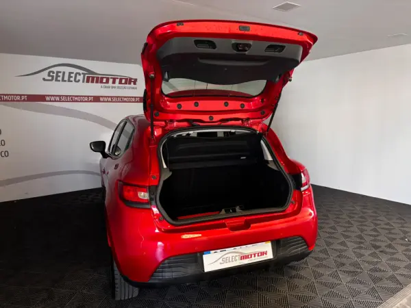 Renault Clio 16