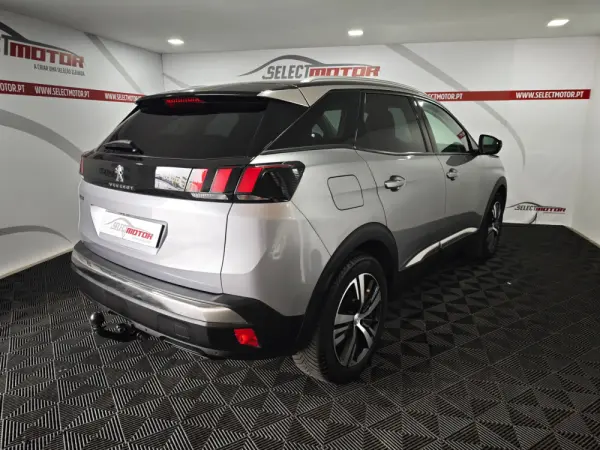 Peugeot 3008 1.2 PureTech Allure Pack 5