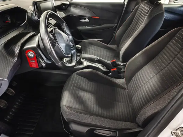 Peugeot 208 1.2 PureTech Active 18
