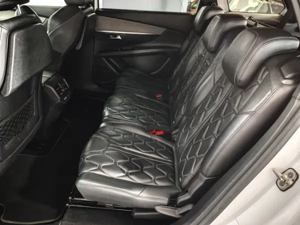 Peugeot 5008 2.0 BlueHDi GT Line EAT8 26