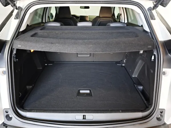 Peugeot 3008 1.2 PureTech Allure Pack 23