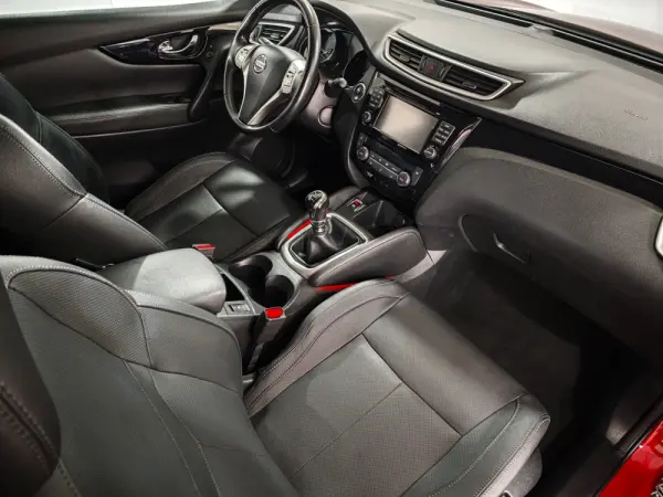 Nissan Qashqai 1.5 dCi Tekna 27