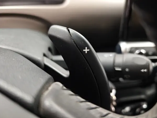 Citroen C4 Cactus BlueHDi 100 ETG6 Stop&Start Shine 16