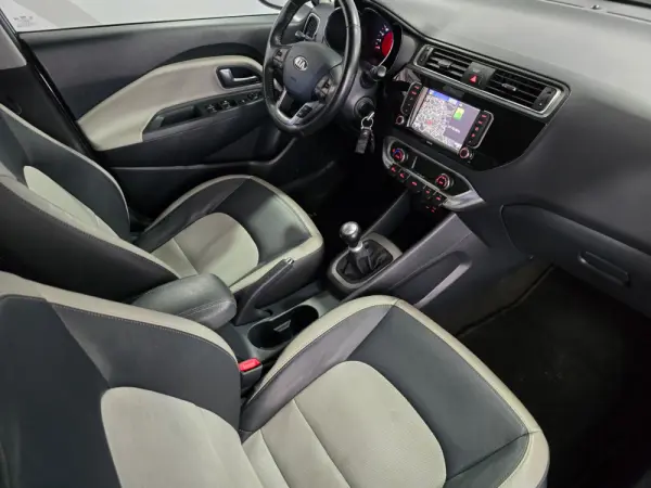 Kia Rio 1.2 CVVT Prime 23