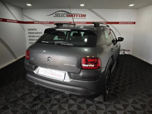 Citroen C4 Cactus 1.2 PureTech Shine 5