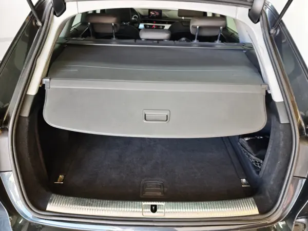 Audi A4 Avant 2.0 TDI Advance S tronic 28