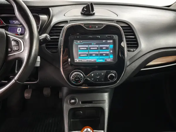Renault Captur 1.5 dCi 15