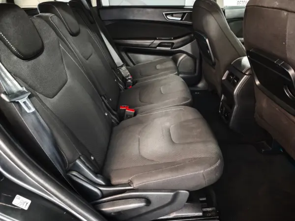 Ford S-Max 2.0 TDCi Titanium 21