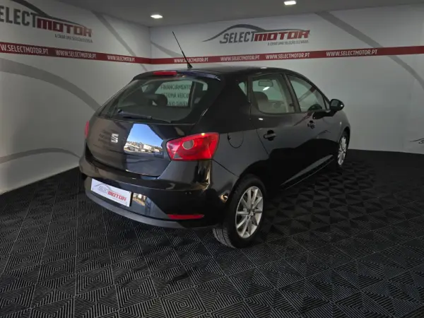 SEAT Ibiza 1.2 12V Reference 4