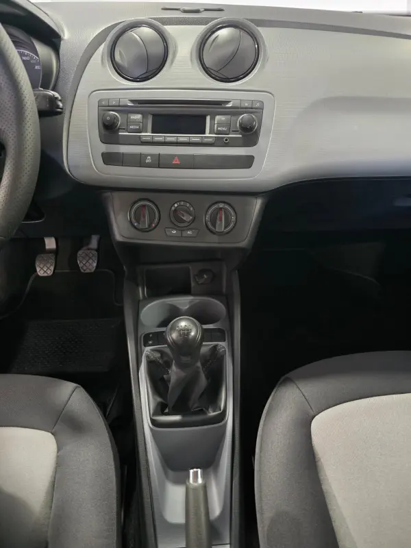 SEAT Ibiza 1.2 12V Reference 12