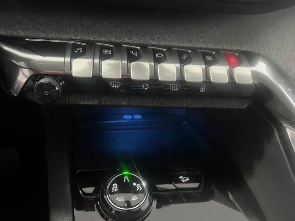 Peugeot 5008 PureTech 130 Stop & Start Allure Business-Pack 14