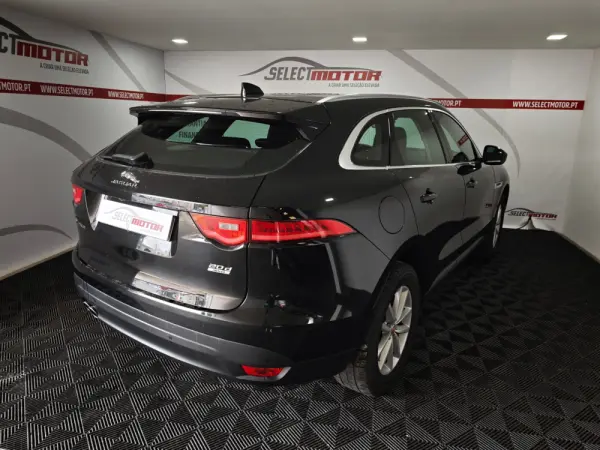 Jaguar F-Pace 2.0 i4D Prestige AWD Aut. 5