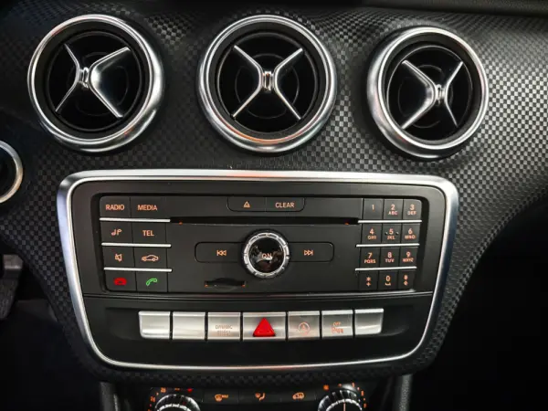 Mercedes-Benz A 180 d Style 10