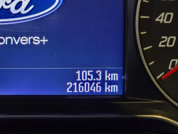 Ford Mondeo SW 1.6 TDCi Titanium 7