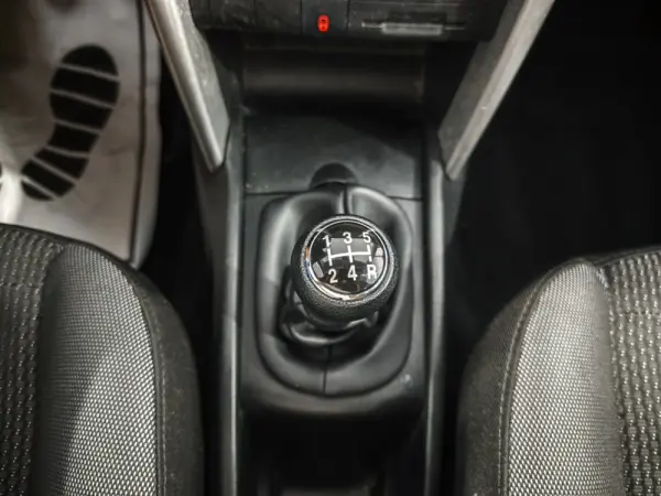 Peugeot 207 1.4 HDi Urban 12