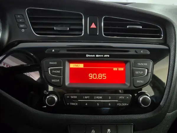 Kia Ceed SW 1.4 CRDi More 9