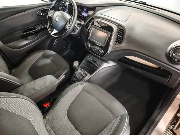 Renault Captur 1.5 dCi 24