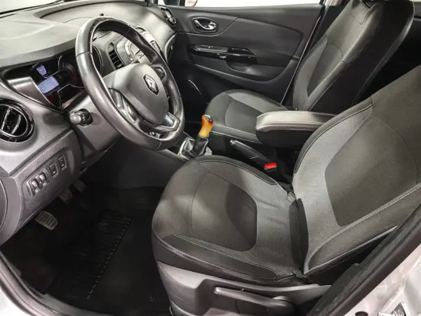 Renault Captur 1.5 dCi 22