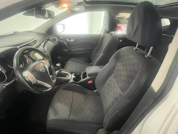 Nissan Qashqai 1.5 dCi N-Connecta 18 16