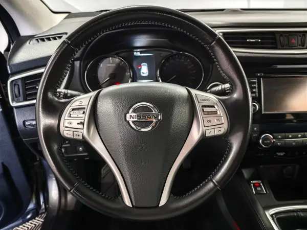 Nissan Qashqai 1.5 dCi N-Connecta 18 14