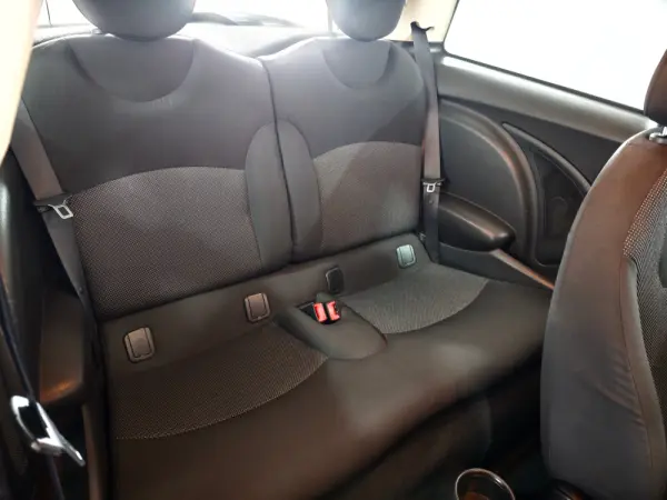 MINI 3 Portas Cooper 21