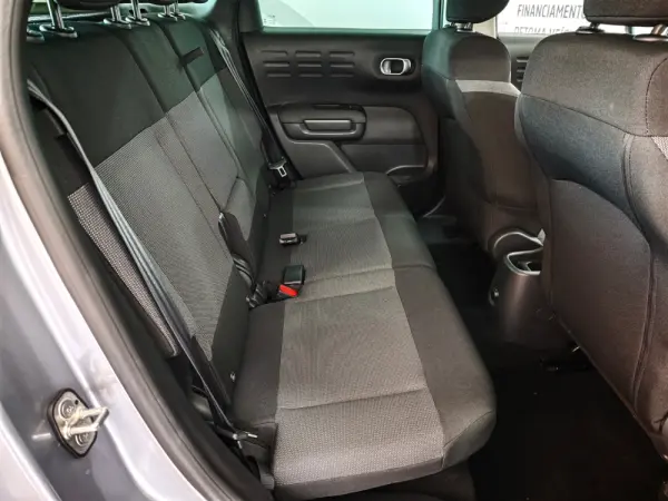 Citroen C3 Aircross 1.2 PureTech Shine 23