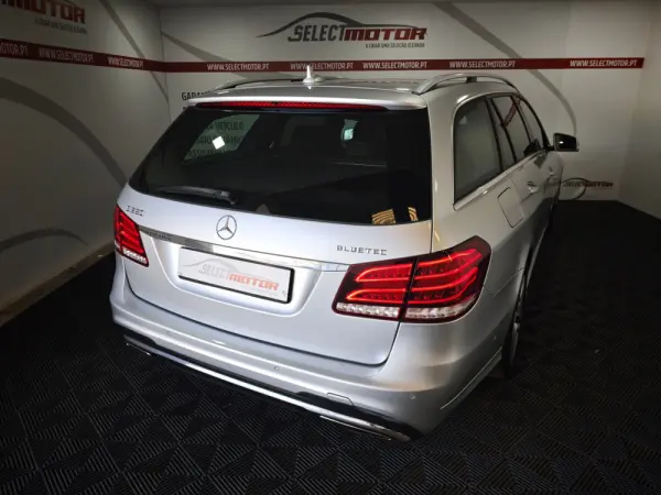 Mercedes-Benz E 220 BlueTEC BE Edition Auto. 5