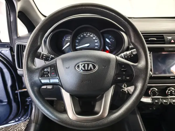 Kia Rio 1.2 CVVT More 14