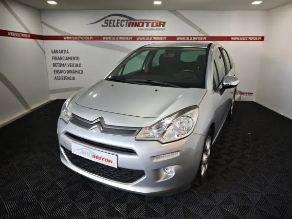 Citroen C3 1.2 PureTech Shine 1