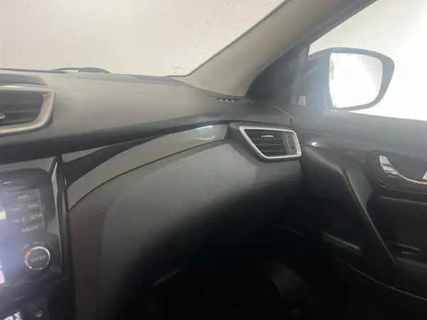 Nissan Qashqai 1.5 dCi N-Connecta 18 11