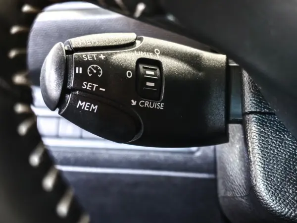 Peugeot 308 1.2 PureTech Style 13