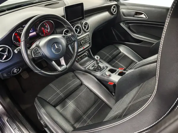 Mercedes-Benz A 180 d Style 20