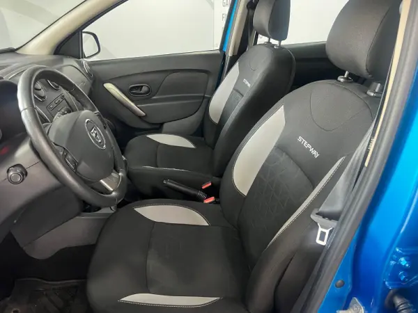 Dacia Sandero 1.5 dCi Stepway 11